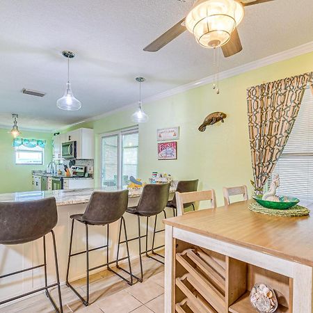 Waterfront Hernando Beach Home With Dock And Hot Tub! Екстериор снимка