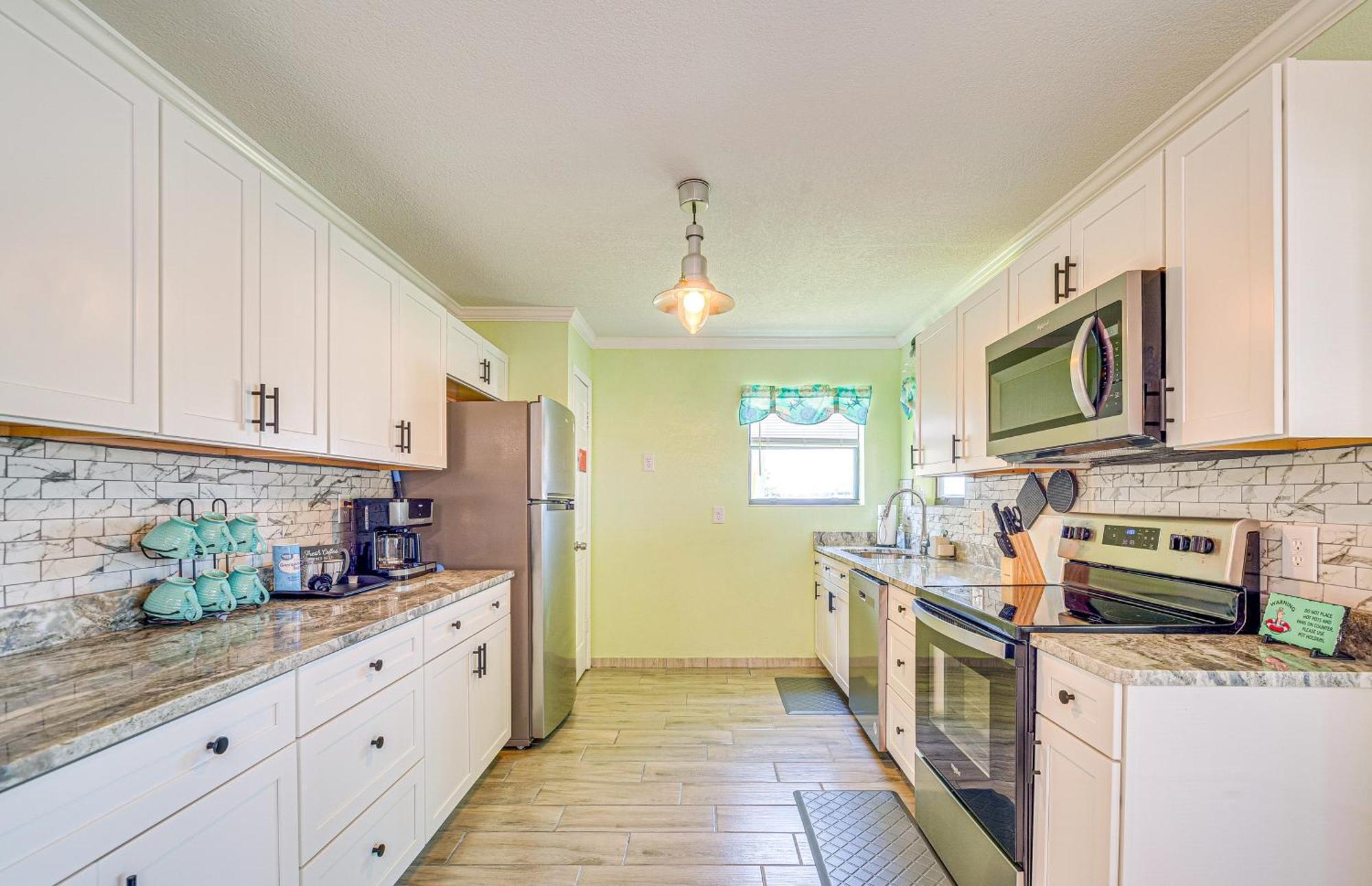Waterfront Hernando Beach Home With Dock And Hot Tub! Екстериор снимка